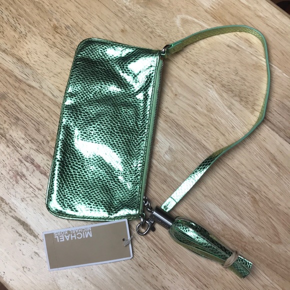 NWT Michael Kors clutch - Picture 2 of 3